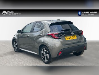 Used Toyota Yaris 2024 for sale - 77662367: Photo