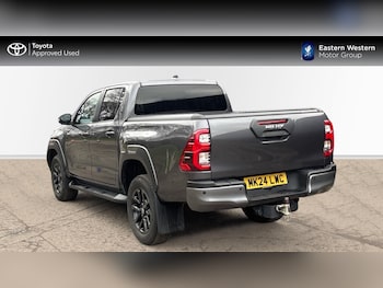 Used Toyota Hilux 2024 for sale - 77676209: Photo