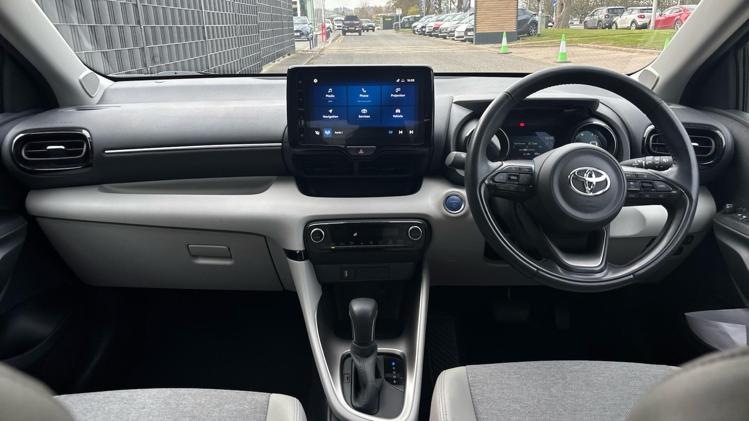 Used Toyota Yaris 2022 for sale - 78190214: Photo 6