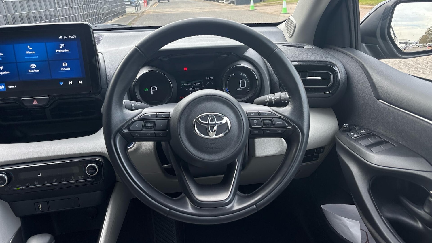 Used Toyota Yaris 2022 for sale - 78190214: Photo 7