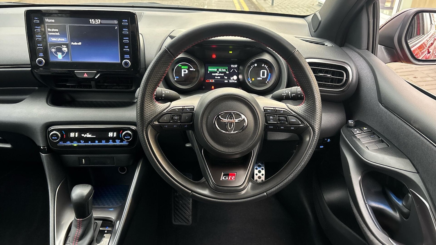 Used Toyota Yaris 2023 for sale - 76676198: Photo 6