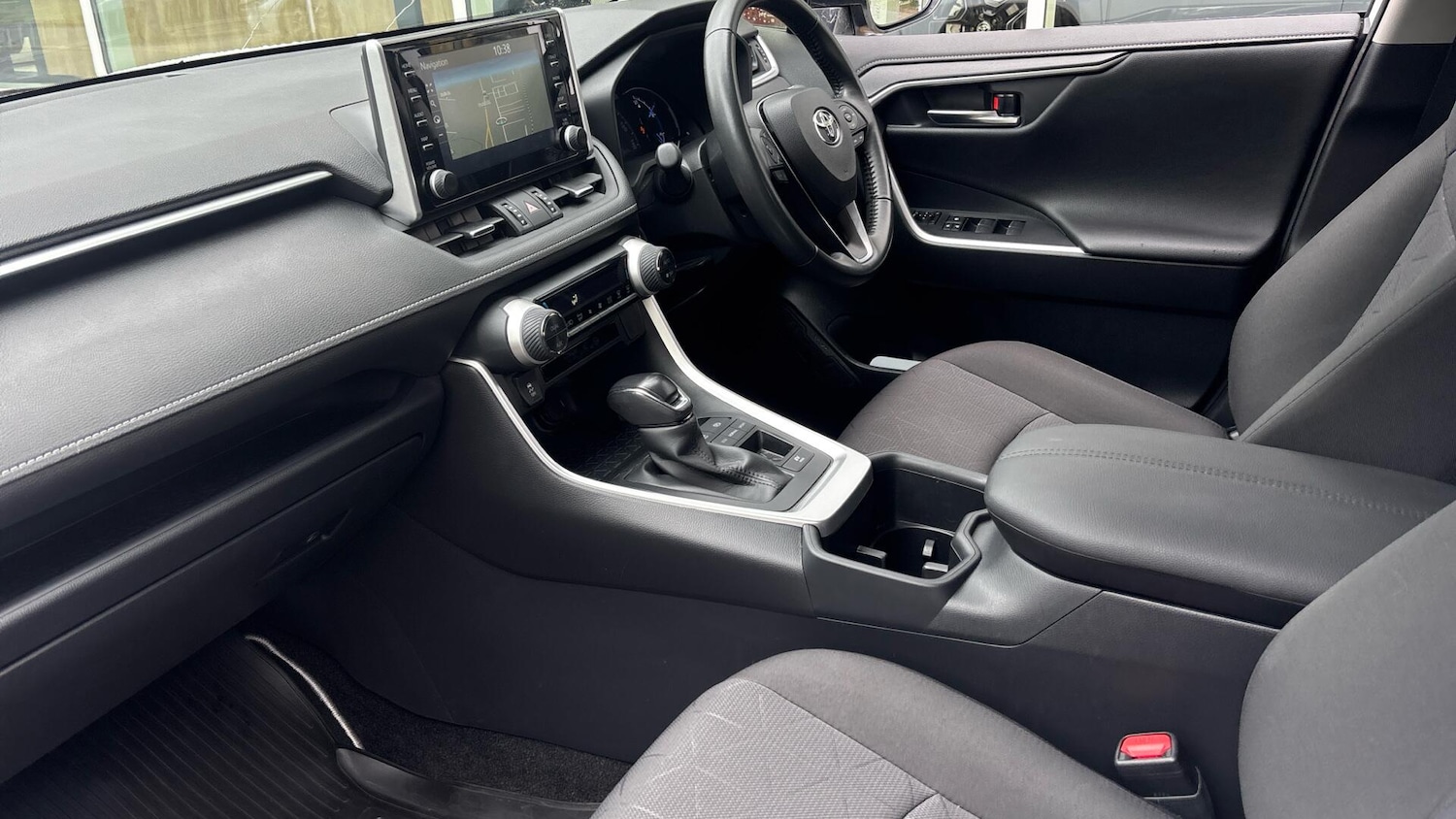 Used Toyota RAV4 2022 for sale - 76674544: Photo 10