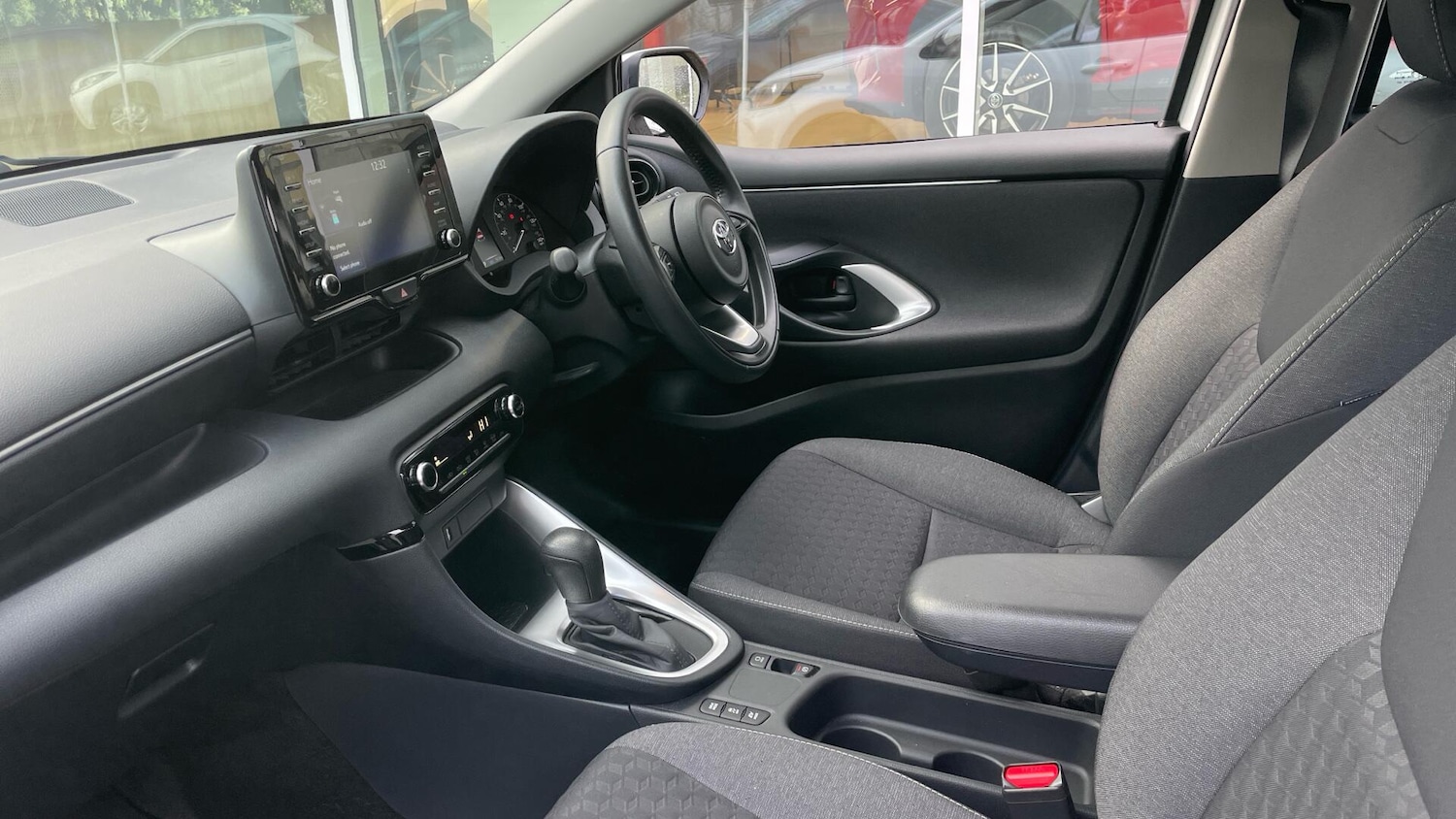 Used Toyota Yaris 2022 for sale - 76693276: Photo 10