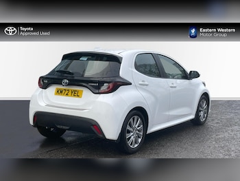 Used Toyota Yaris 2022 for sale - 76693276: Photo