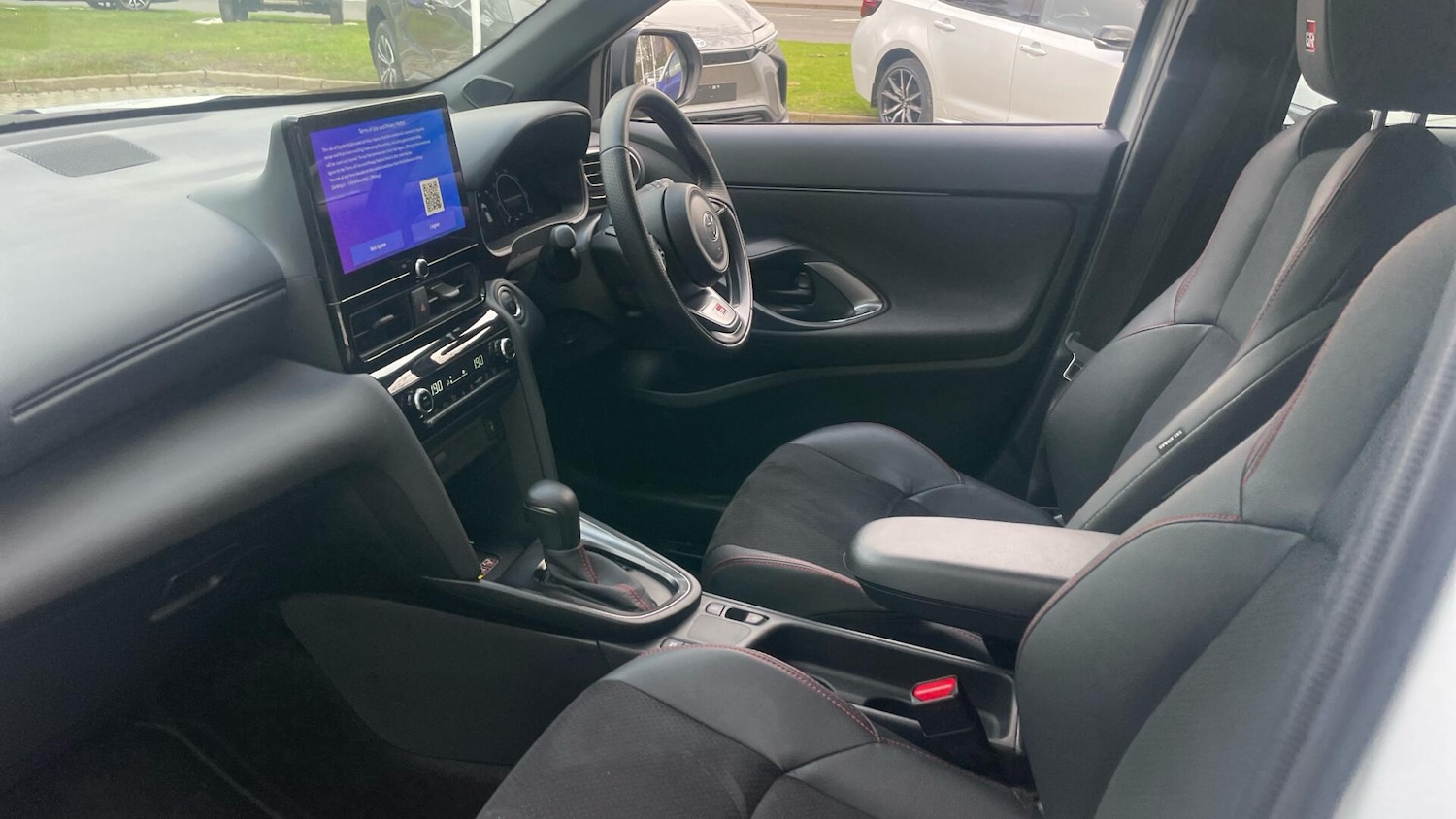 Used Toyota Yaris Cross 2025 for sale - 77650222: Photo 10