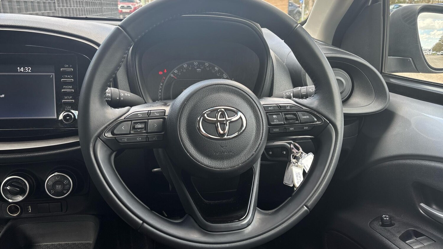 Used Toyota Aygo X 2023 for sale - 78222764: Photo 7