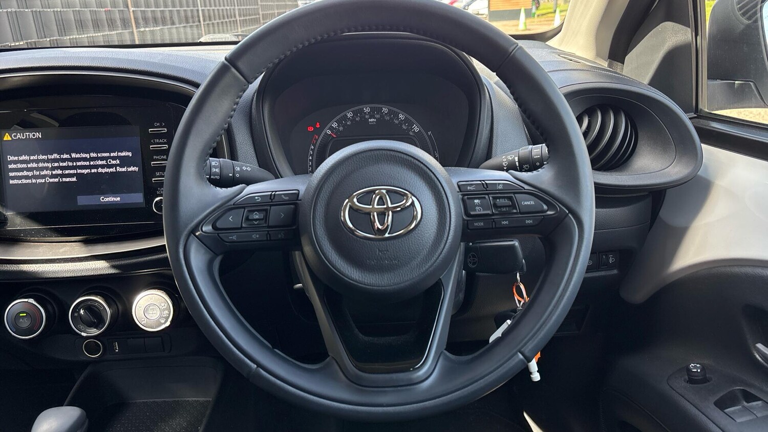 Used Toyota Aygo X 2023 for sale - 78161856: Photo 7