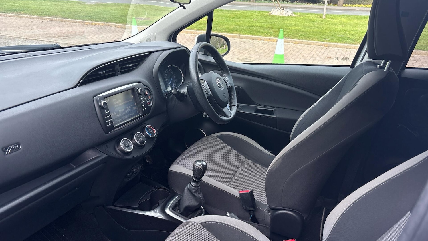 Used Toyota Yaris 2020 for sale - 78222763: Photo 5