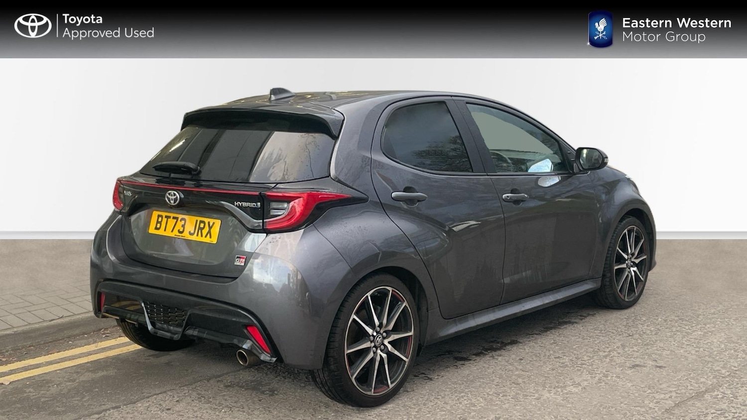 Used Toyota Yaris 2023 for sale - 76945819: Photo 2