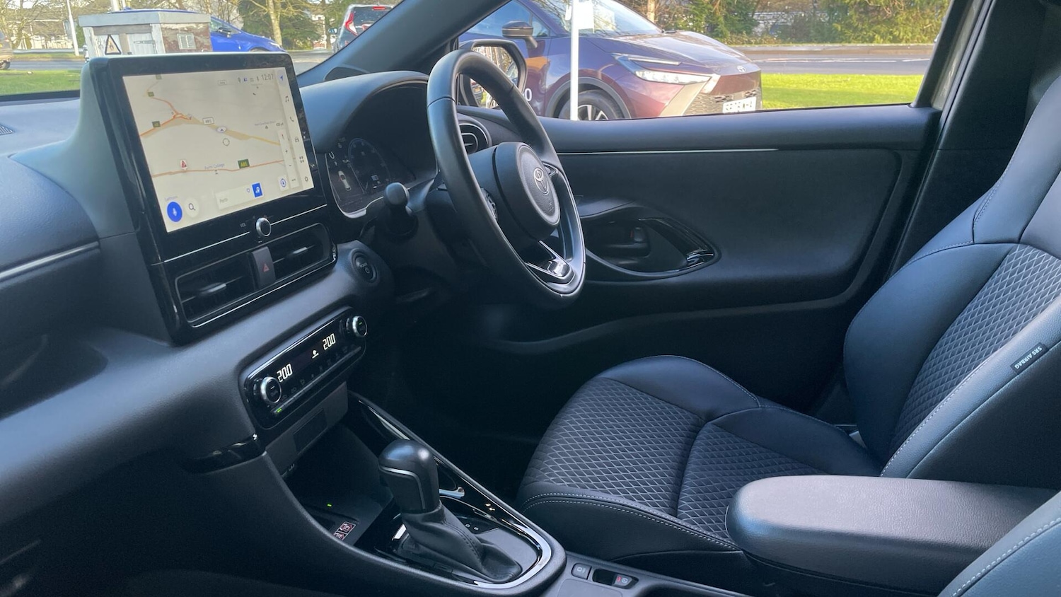 Used Toyota Yaris 2024 for sale - 77136042: Photo 10