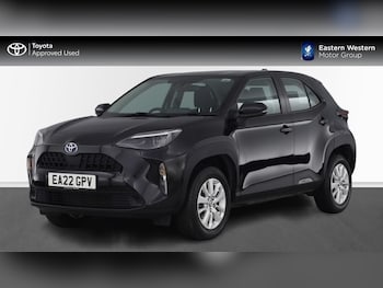 Used Toyota Yaris Cross 2022 for sale - 77104060: Photo