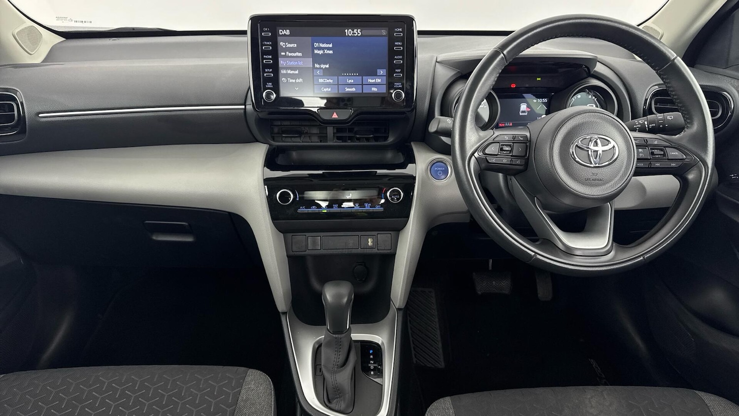 Used Toyota Yaris Cross 2022 for sale - 77104060: Photo 5