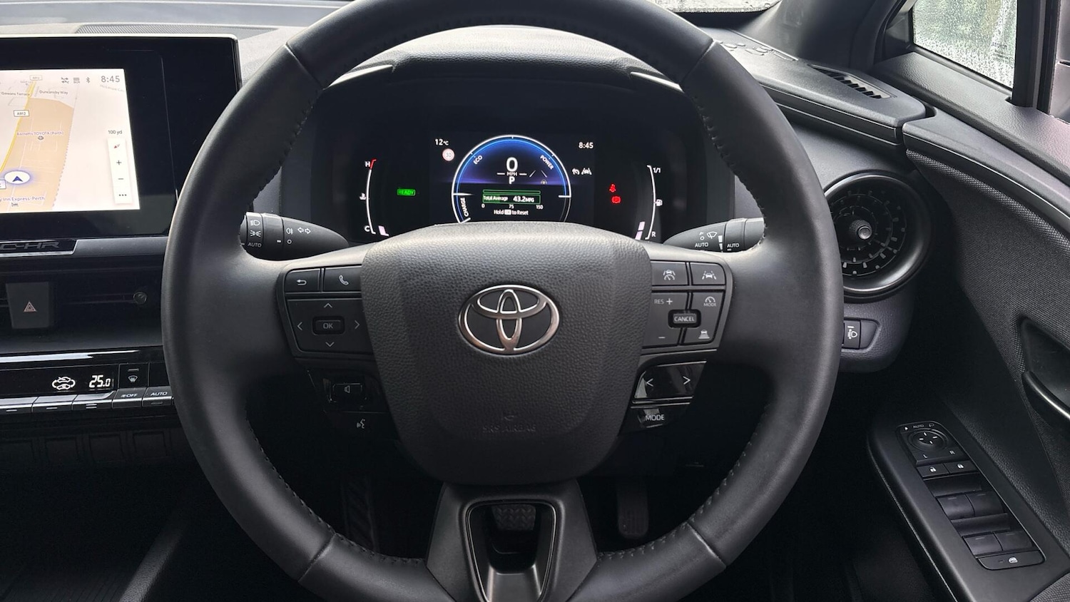 Used Toyota C-HR 2024 for sale - 76791775: Photo 8