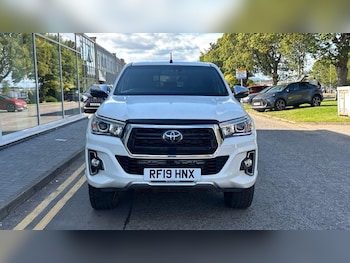 Used Toyota Hilux 2019 for sale - 77715292: Photo