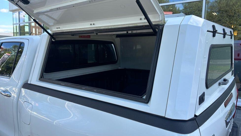 Used Toyota Hilux 2019 for sale - 77715292: Photo 9