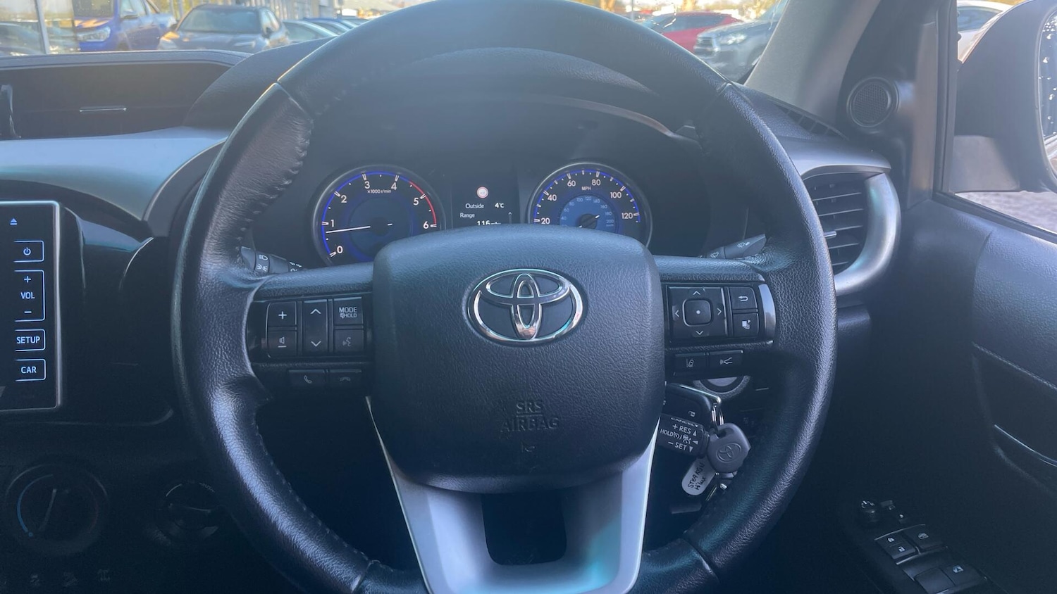 Used Toyota Hilux 2019 for sale - 77258801: Photo 8