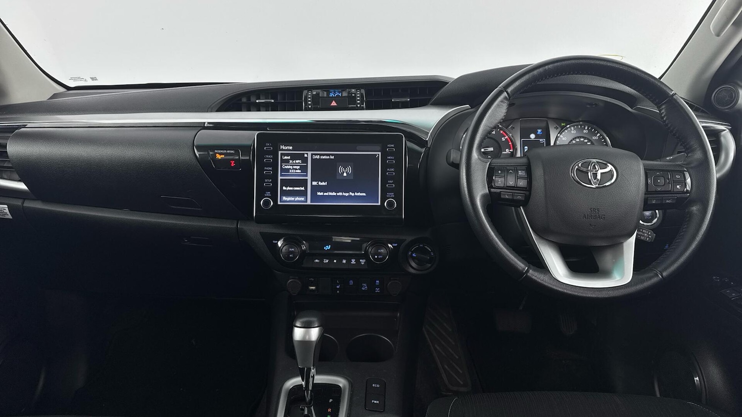 Used Toyota Hilux 2023 for sale - 77297102: Photo 5