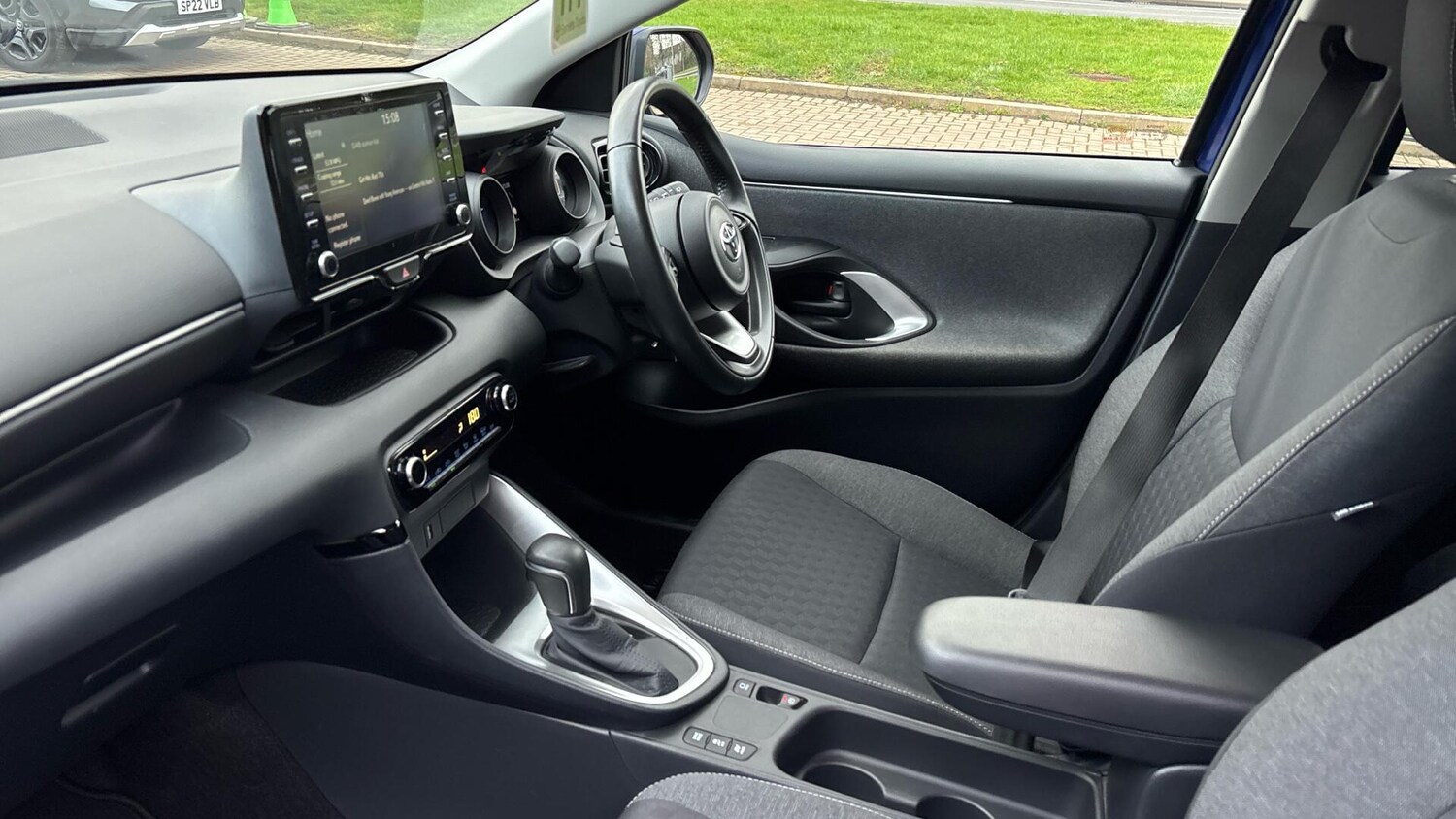 Used Toyota Yaris 2020 for sale - 77676208: Photo 10