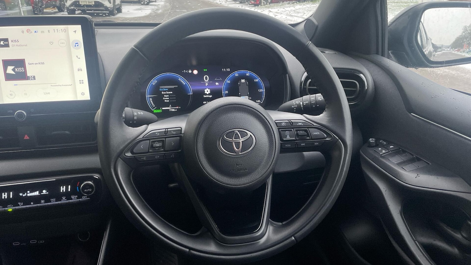Used Toyota Yaris 2025 for sale - 77136040: Photo 8