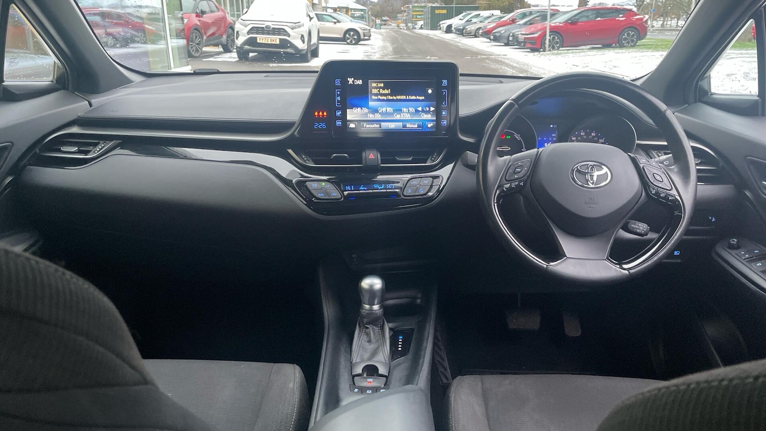 Used Toyota C-HR 2017 for sale - 77136033: Photo 5