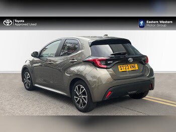 Used Toyota Yaris 2023 for sale - 76693277: Photo