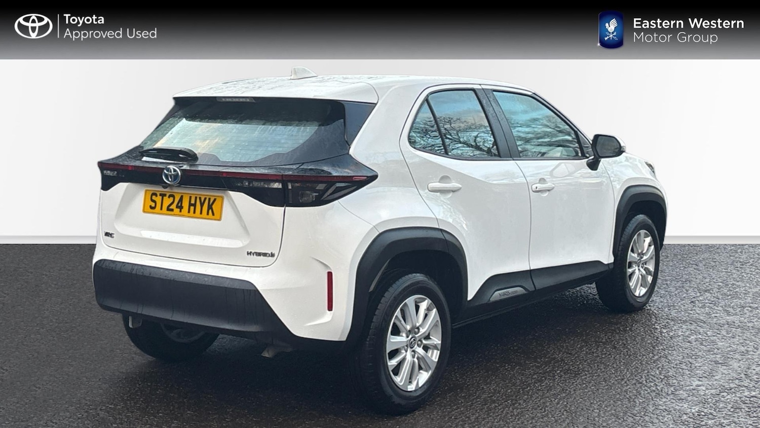 Used Toyota Yaris Cross 2024 for sale - 77715312: Photo 2