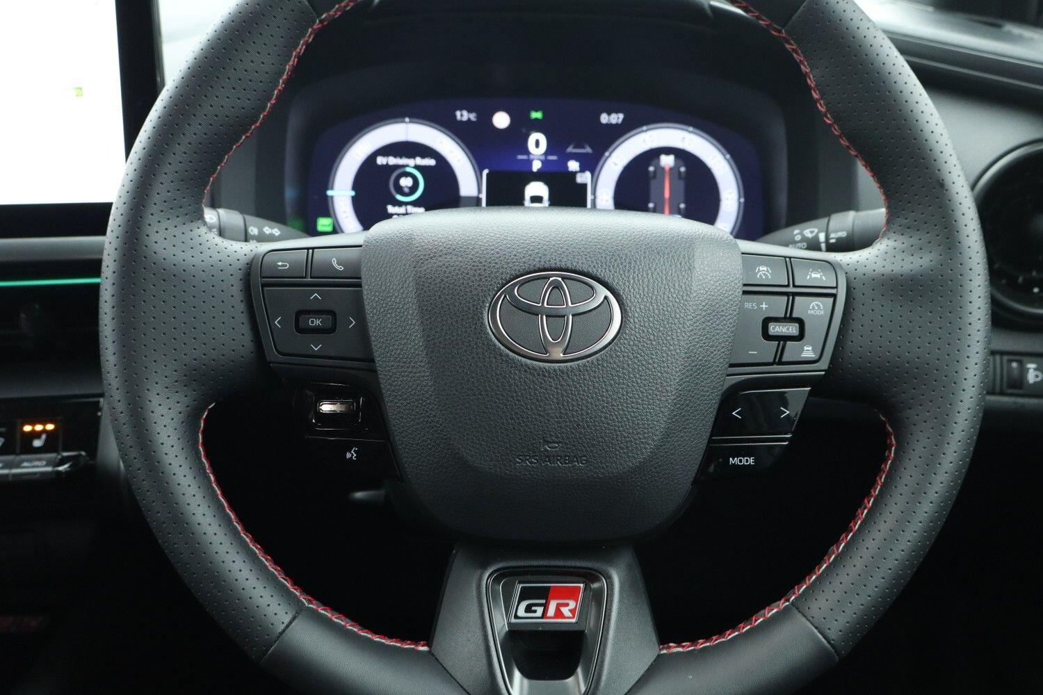 Used Toyota C-HR 2024 for sale - 77590236: Photo 10