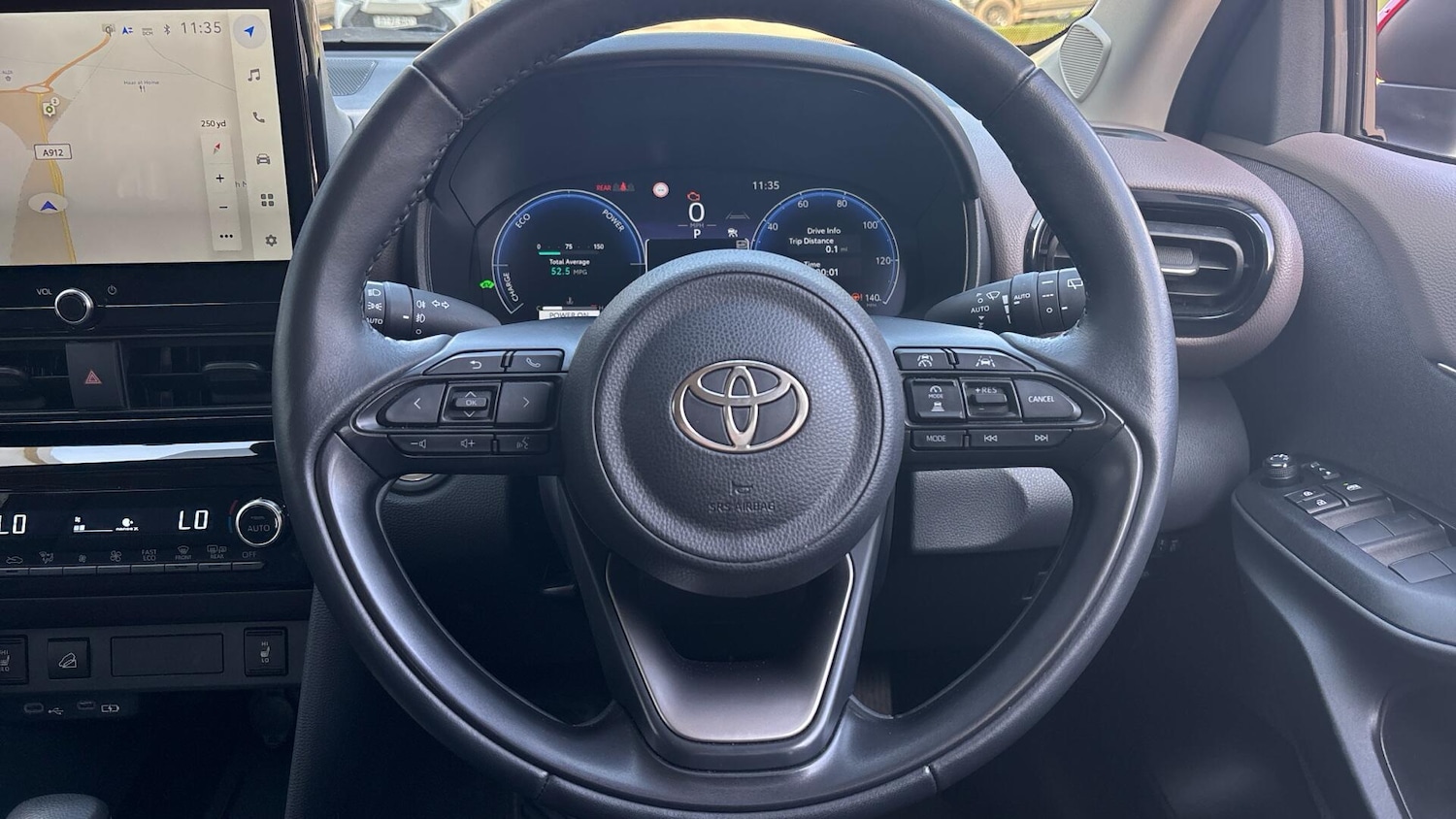 Used Toyota Yaris Cross 2024 for sale - 78026009: Photo 6