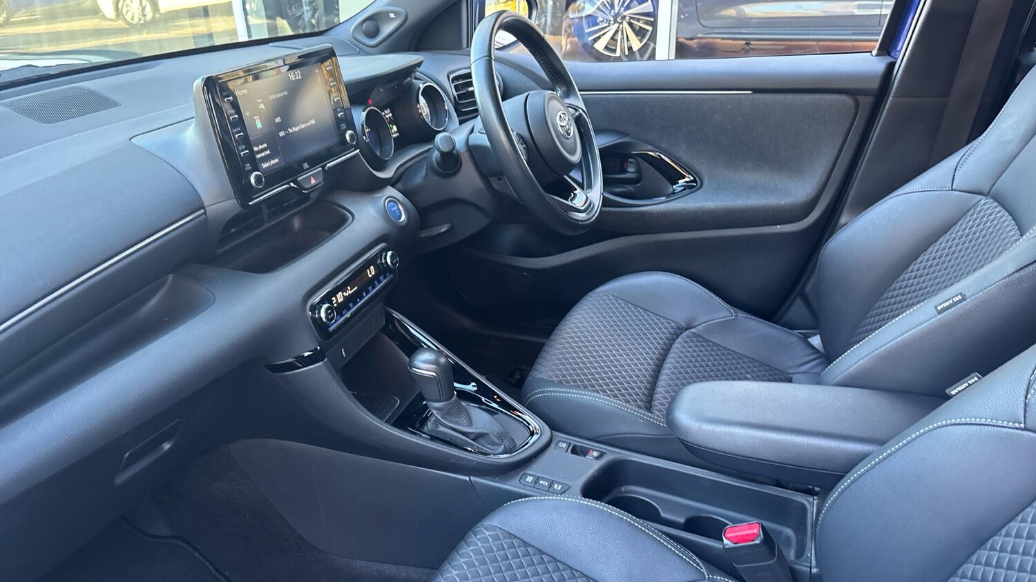 Used Toyota Yaris 2022 for sale - 76675335: Photo 10