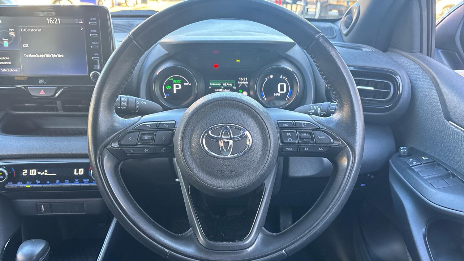 Used Toyota Yaris 2022 for sale - 76675335: Photo 8