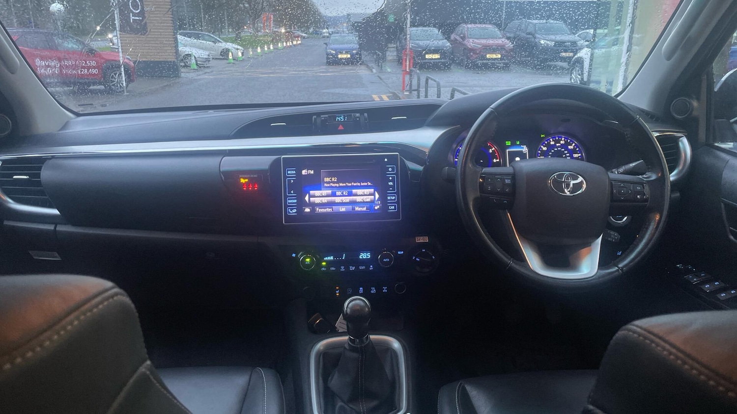 Used Toyota Hilux 2018 for sale - 76859108: Photo 5