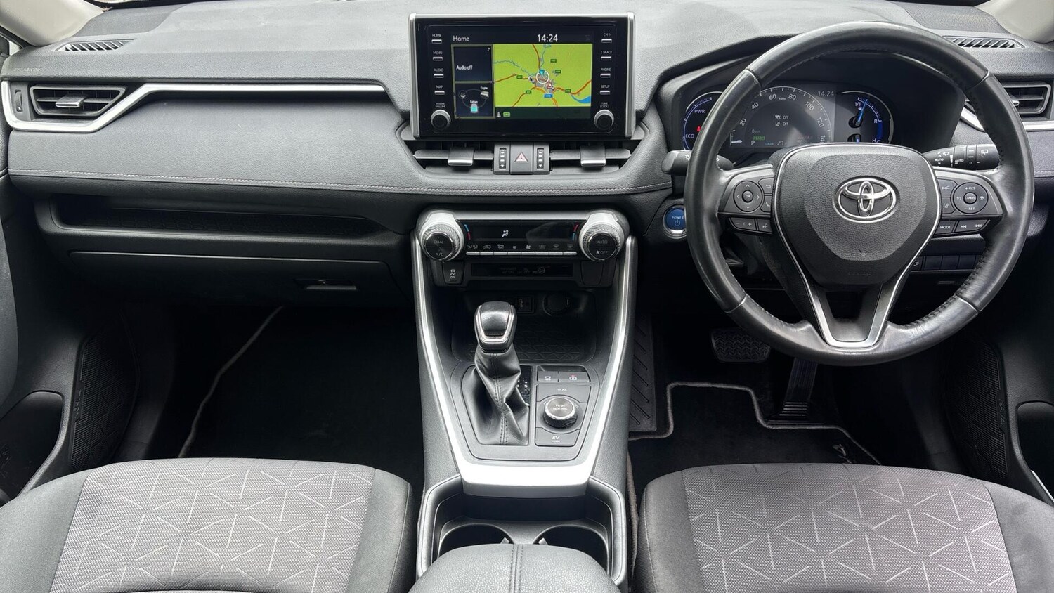 Used Toyota RAV4 2019 for sale - 76673467: Photo 5