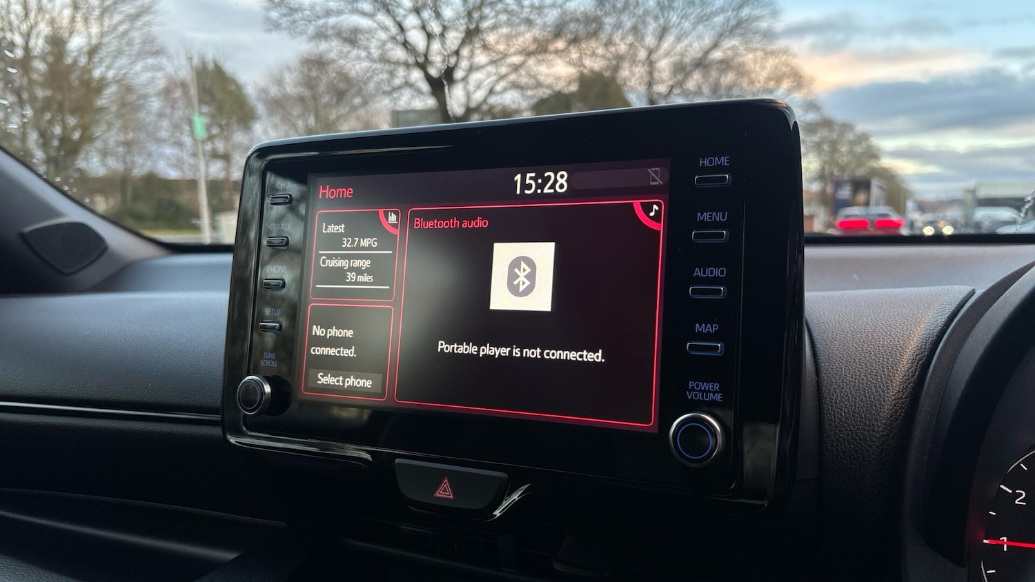 Used Toyota Yaris 2022 for sale - 76706294: Photo 7