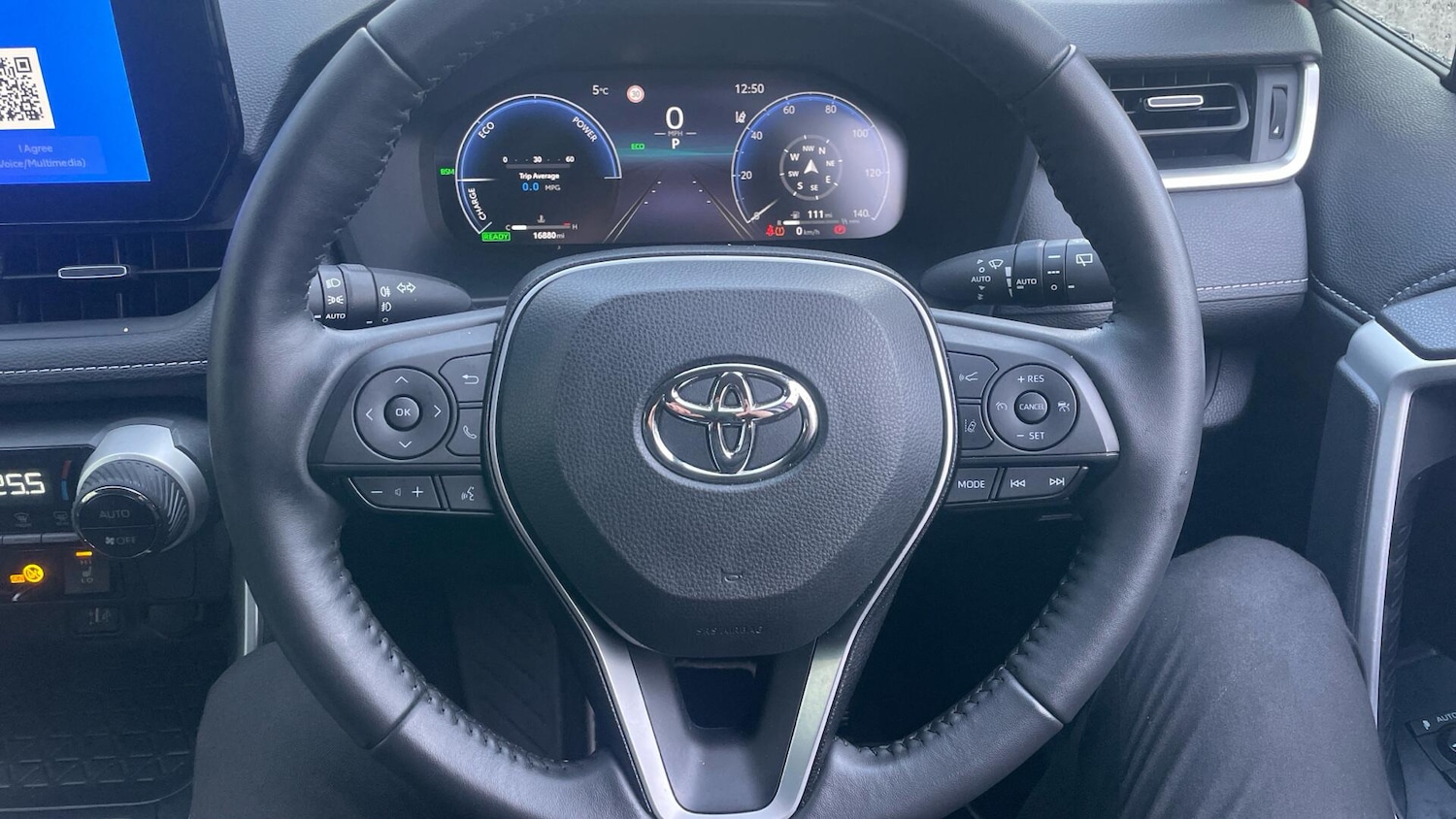 Used Toyota RAV4 2023 for sale - 76859102: Photo 8