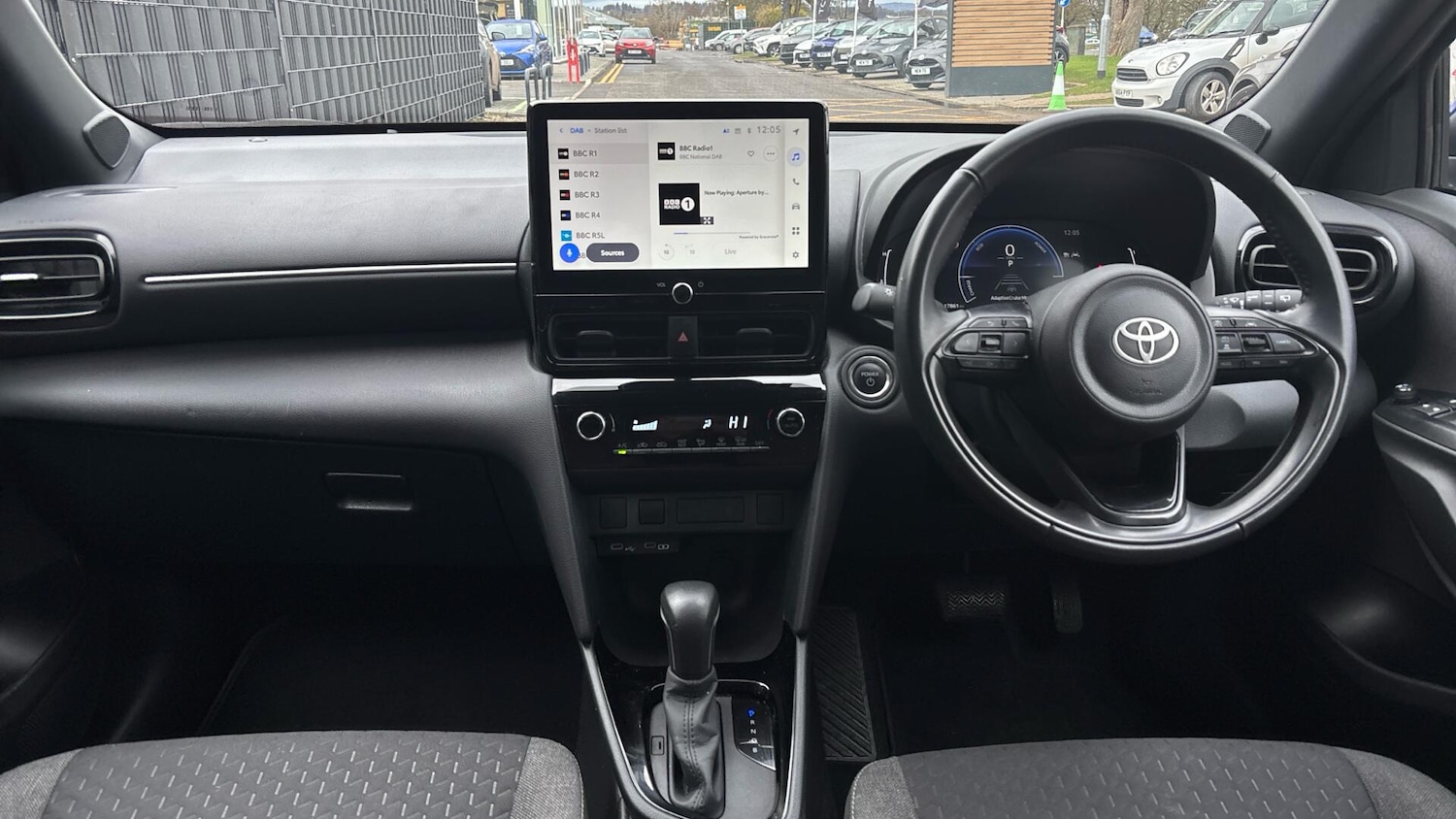 Used Toyota Yaris Cross 2024 for sale - 77676217: Photo 5