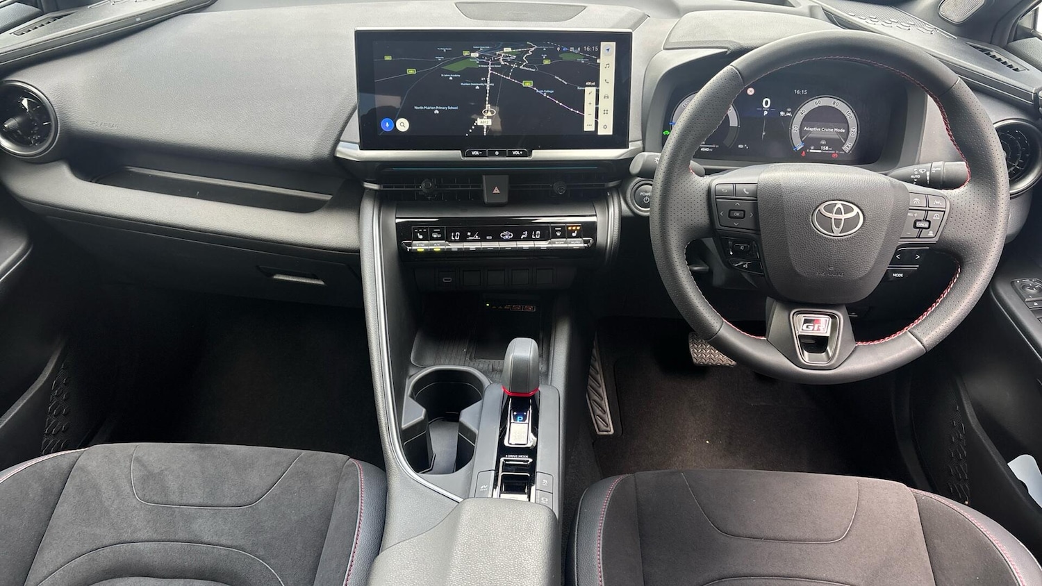 Used Toyota C-HR 2024 for sale - 76676640: Photo 5