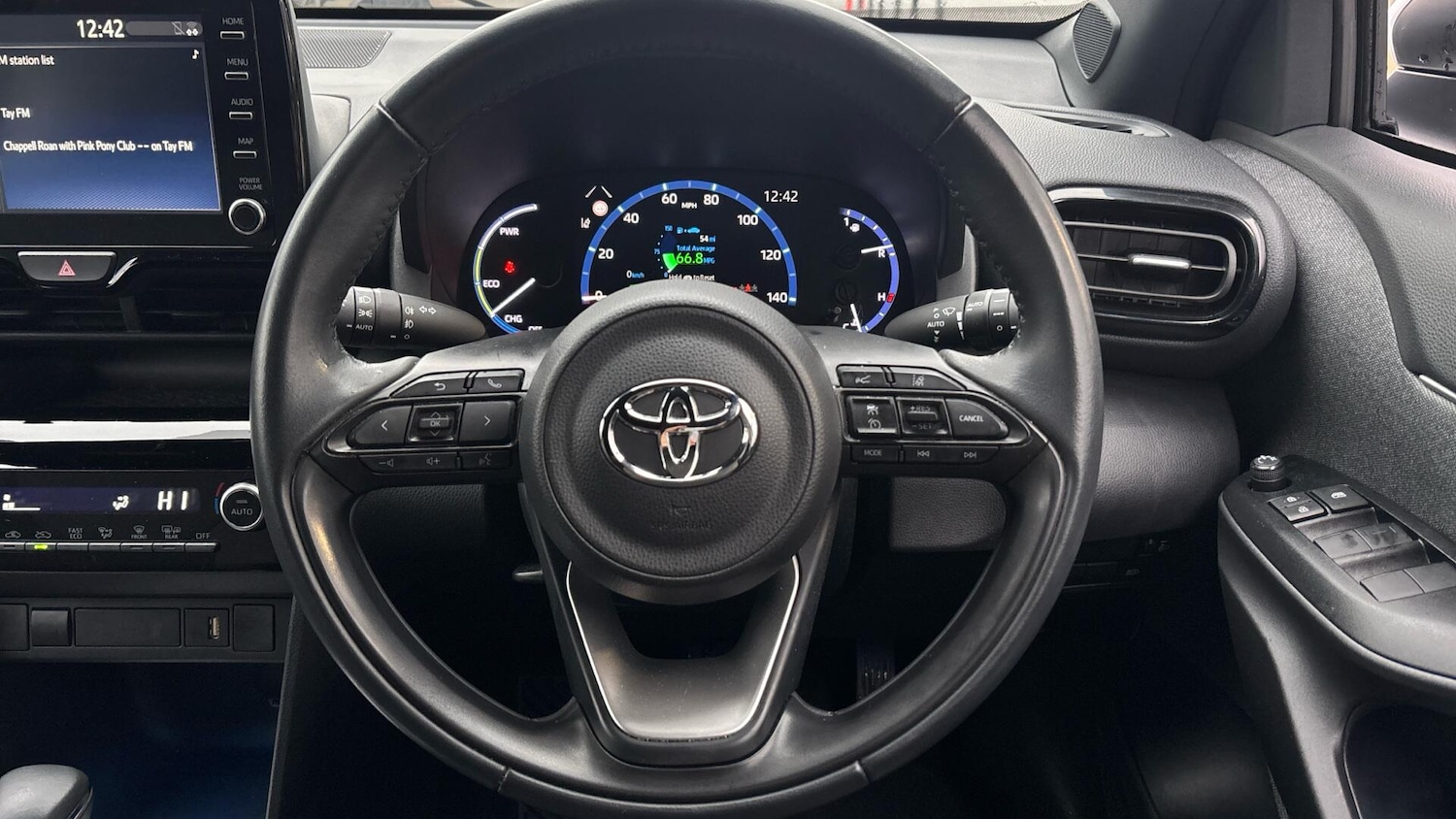 Used Toyota Yaris Cross 2021 for sale - 77427976: Photo 8
