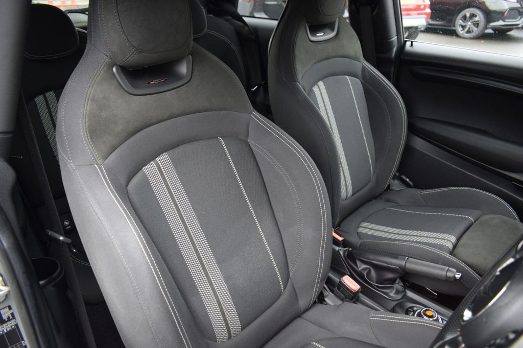 Used MINI Hatch 2018 for sale - 76660185: Photo 13