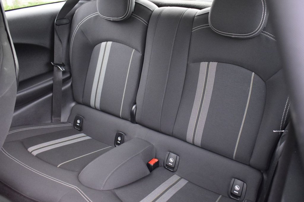 Used MINI Hatch 2018 for sale - 76660185: Photo 17