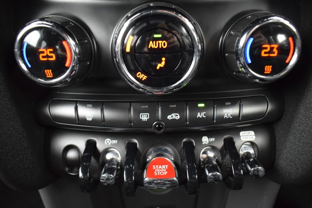 Used MINI Hatch 2018 for sale - 76660185: Photo 33