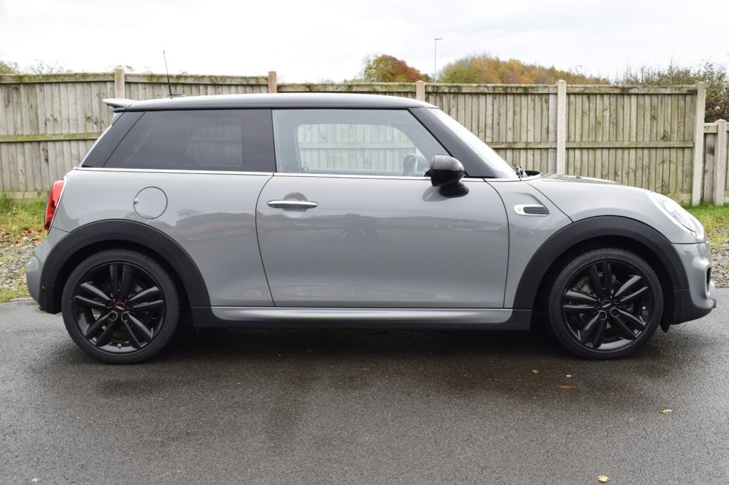 Used MINI Hatch 2018 for sale - 76660185: Photo 5