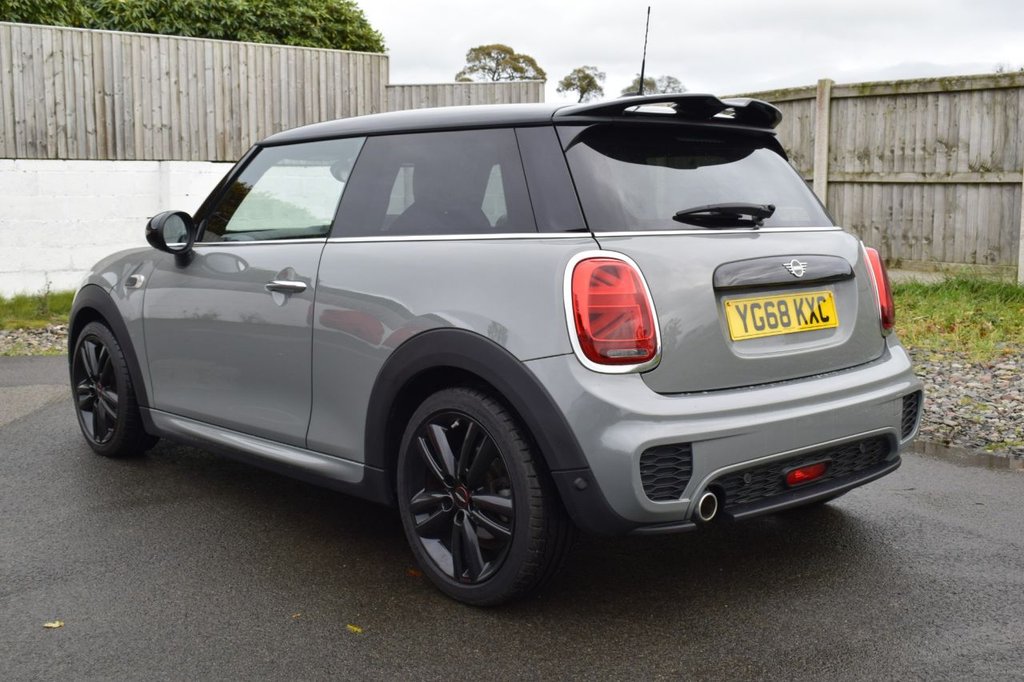 Used MINI Hatch 2018 for sale - 76660185: Photo 9