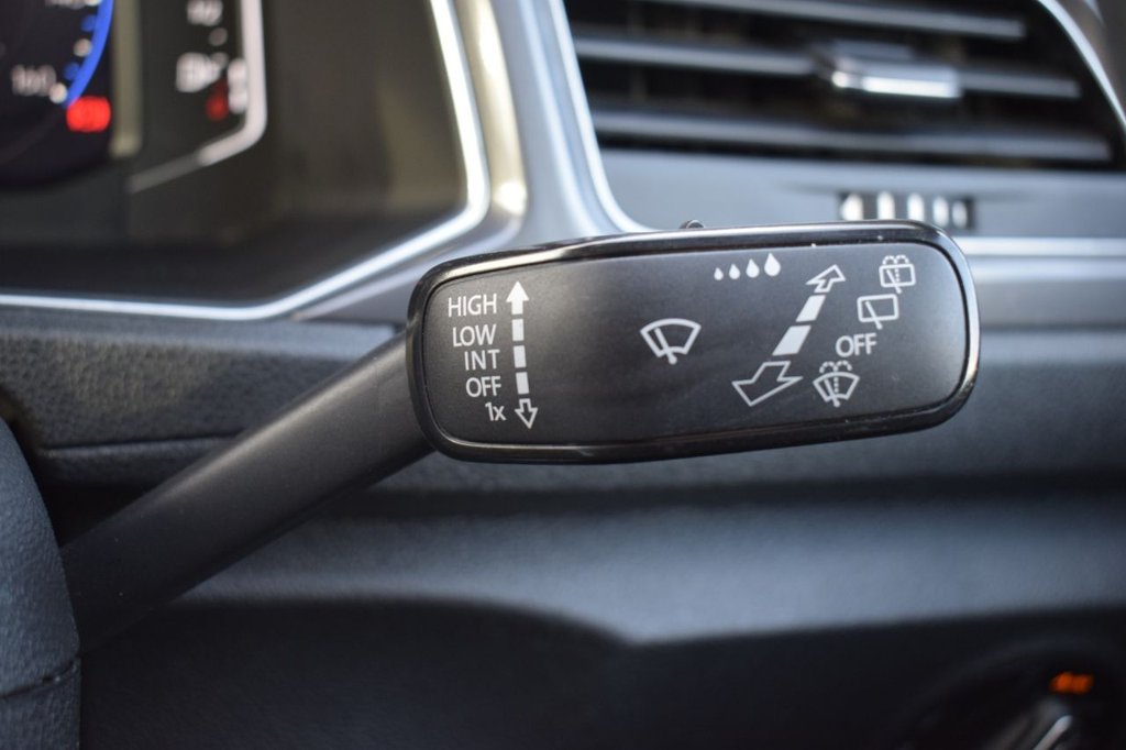 Used Volkswagen T-Roc 2021 for sale - 76686582: Photo 25