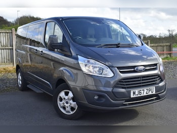 Used Ford Tourneo Custom 2017 for sale - 78315344: Photo