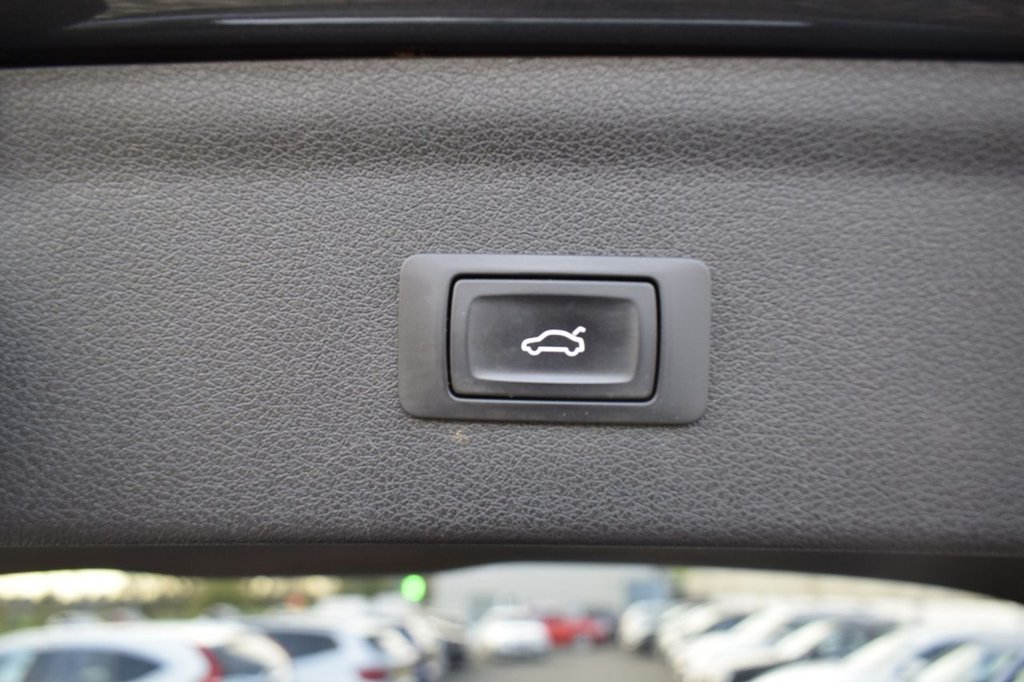 Used Audi Q3 2016 for sale - 78186641: Photo 19