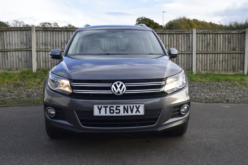 Used Volkswagen Tiguan 2015 for sale - 76660172: Photo 2