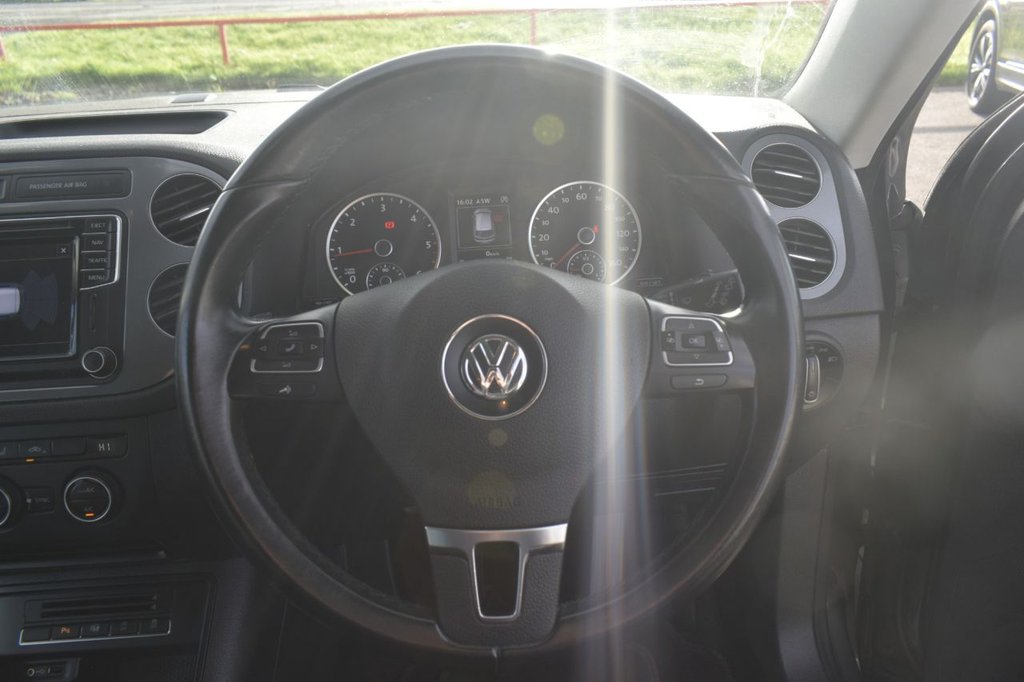 Used Volkswagen Tiguan 2015 for sale - 76660172: Photo 30