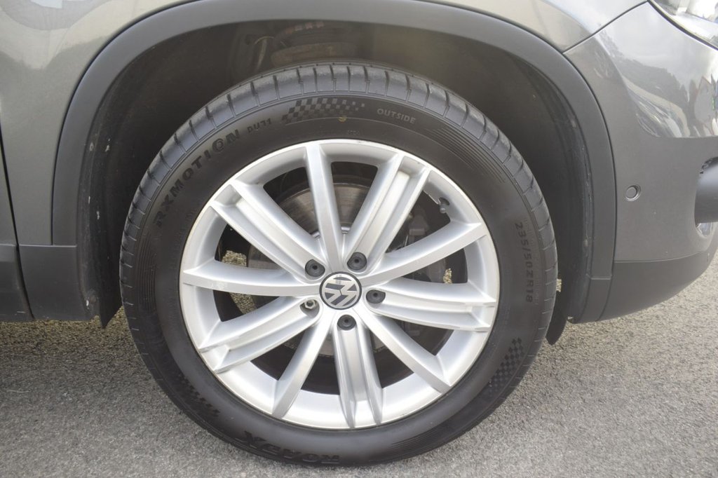 Used Volkswagen Tiguan 2015 for sale - 76660172: Photo 4