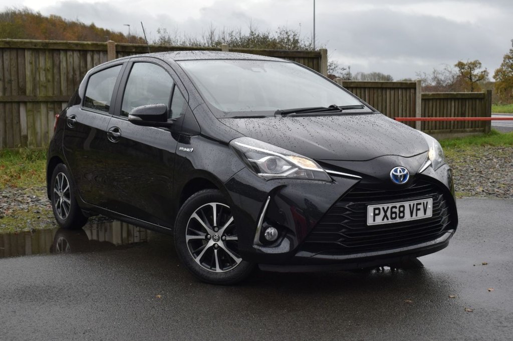 Used Toyota Yaris 2018 for sale - 76660174: Photo 1