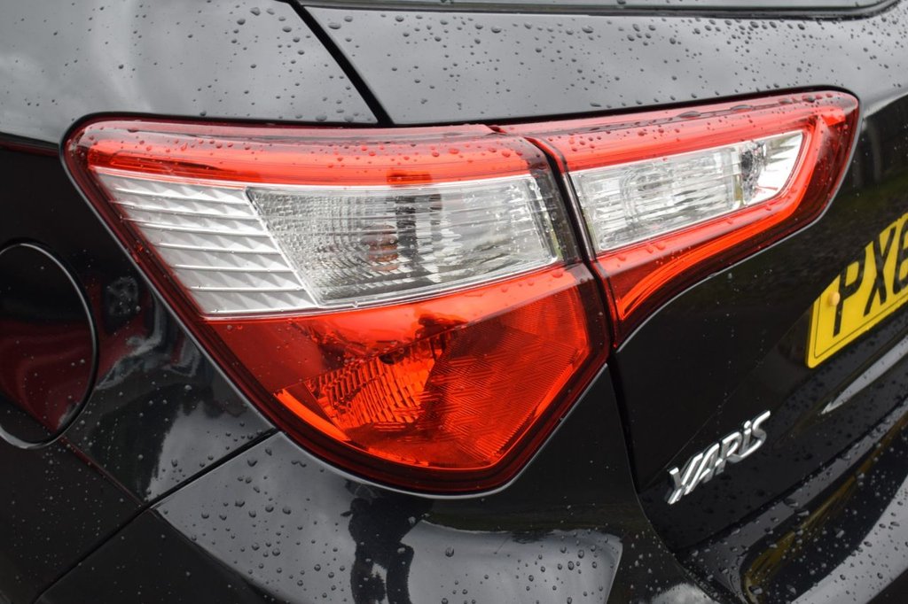 Used Toyota Yaris 2018 for sale - 76660174: Photo 16